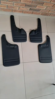 TOYOTA HILUX 05/15  4x4 BRAND NEW MUD FLAPS SET FORSALE  R350