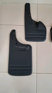 TOYOTA HILUX 05/15  4x4 BRAND NEW MUD FLAPS SET FORSALE  R350