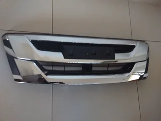 ISUZU KB300 2016 ONWARDS BRAND NEW FRONT GRILLES CHROME FOR SALE  R1795