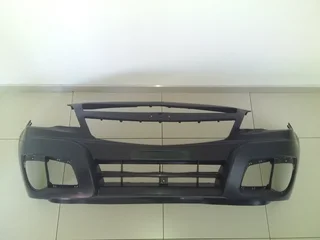 CHEVROLET UTILTY  12/17 NEW FRONT BUMPER FORSALE PRICE :R795