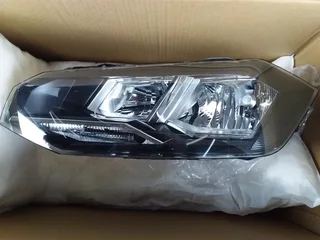 VW POLO MK8 19 ON  NEW HEADLIGHTS FORSALE PRICE :R1950 EACH