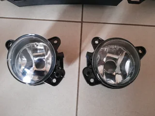 Vw Polo 9n3  06/09 Brand New Foglight Set Forsale   R700