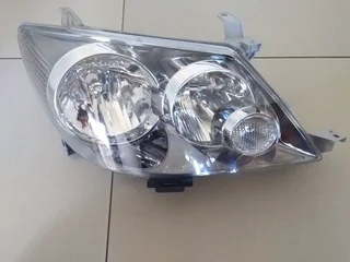 Toyota fortuner 2006 onwards Brand New Headlights for sale price R1250