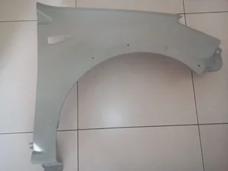 RENAULT SANDERO STEPWAY 2010/14 BRAND NEW FENDERS FOR SALE PRICE R995 EACH