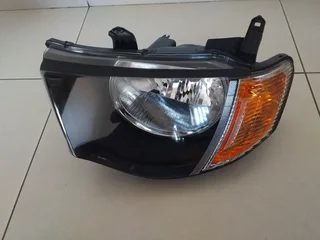 MITSUBISHI TRITON PRE FACELIFT 07/11 BRAND NEW HEADLIGHTS FOR SALE PRICE :R1250 each