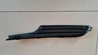 VW GOLF 7 TSI 13/16 BRAND NEW FRONT BUMPERS LOWER SIDE GRILLES FORSALE R230 EACH