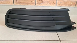 Vw Polo Vivo 2018–2024 New Side Grilles Forsale Price R250 Each