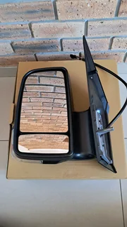 VW CRAFTER (2008-Onwards) BRAND NEW DOOR MIRROR ELECTRIC FORSALE PRICE R1950 each