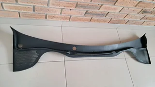 VW Polo 6 (2010–2018) Brand New Windscreen Cowling Panels for sale : R495