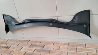 VW Polo 6 (2010–2018) Brand New Windscreen Cowling Panels for sale : R495