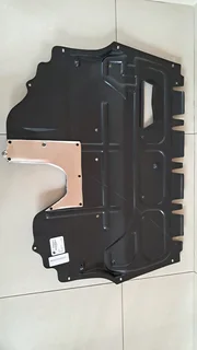 VW POLO VIVO (2019–2025) / POLO MK7 TSI LOWER ENGINE SPLASH TRAY FOR SALE R450