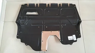 VW POLO VIVO (2019–2025) / POLO MK7 TSI LOWER ENGINE SPLASH TRAY FOR SALE R450
