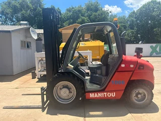 2005 Manitou MSI25D Rough Terrain Forklift 2,5 Ton