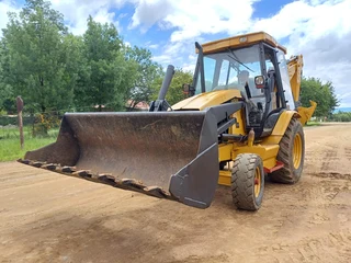 Caterpillar 416D TLB 2x4