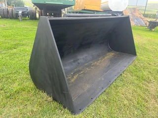 Telehandler Loader Bucket