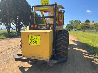 Ford MH9C Mobilift Carry Crane 9 Ton