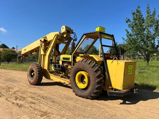 Ford MH9C Mobilift Carry Crane 9 Ton