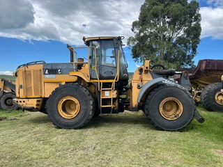 Bell L2606E Front End Loader Stripping For Spares