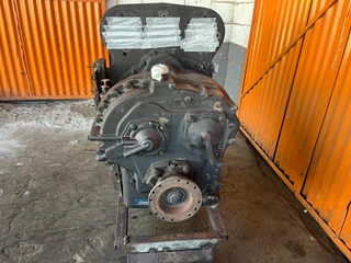 Dana Spicer 15.HR36432 Transmission