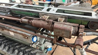 B&amp;M Mining Tracked Drill Rig