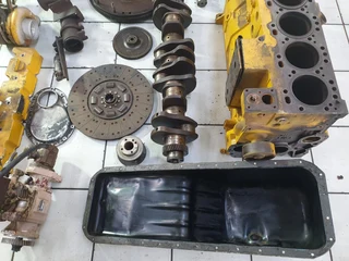 Cummins 6CT 8.3 Engine Stripped