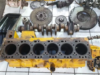 Cummins 6CT 8.3 Engine Stripped