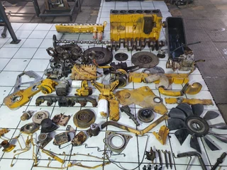 Cummins 6CT 8.3 Engine Stripped