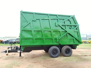 Kuilvoer Grain Silage Trailer