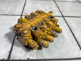 JCB Husco Valve Block 4 Spool