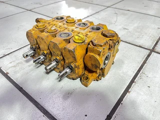 JCB Husco Valve Block 4 Spool