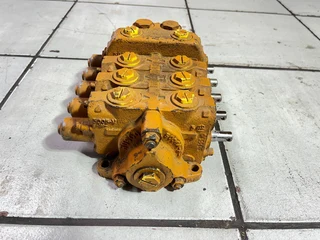 JCB Husco Valve Block 5 Spool