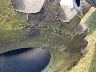 Firestone Flotation 23 DT Tyre 76 X 50.00B32