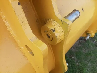 Caterpillar 966C Front End Loader Bucket