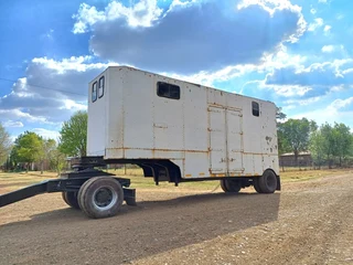 1992 Horse Box Trailer