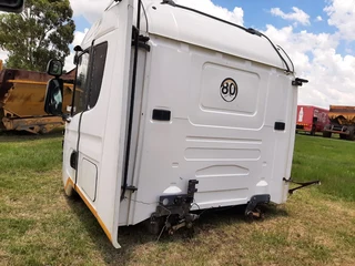 Scania 144G Truck Cab