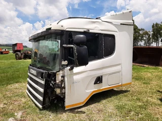 Scania 144G Truck Cab