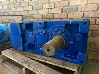 Industrial Gearbox Ratio 28 to 1