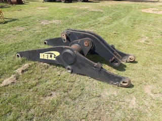 Bell L2208C Front End Loader H-Frame