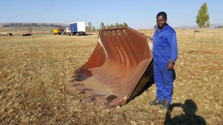 Caterpillar 966 H Loader Side Dump Bucket