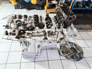 ADE 409 Stripped Complete Engine