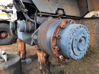 Bell 1226 Haulage Tow Tractor Rear Diff