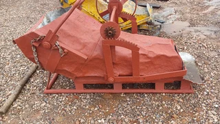 Banana Concrete Bucket 250L