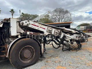 Aard Multimaster Face Drill Rig