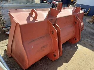 Bell L1206B FEL Bucket