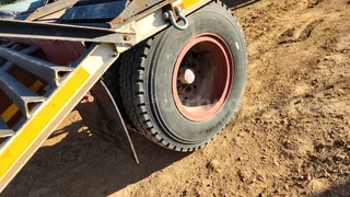 2006 Stepdeck Lowbed Trailer 9.5m