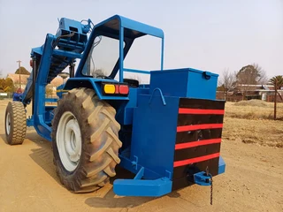 Ford Mobilift Carry Crane 7 Ton