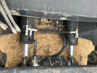 Manitou Cylinder Handler