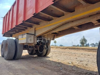 Henred Tipper Trailer 18 Ton