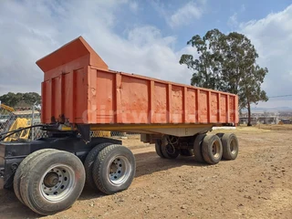 Henred Tipper Trailer 18 Ton
