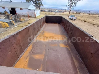 Henred Tipper Trailer 18 Ton